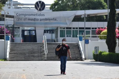 Gobierno del Estado espera arreglo entre Sindicato y VW para evitar que estalle la huelga 