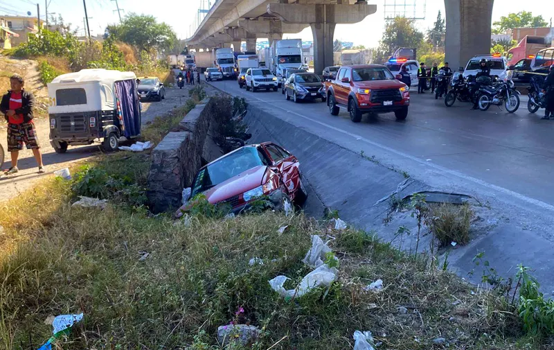 choque-patrulla-ssp-autop-mx-pue-policia-muerto