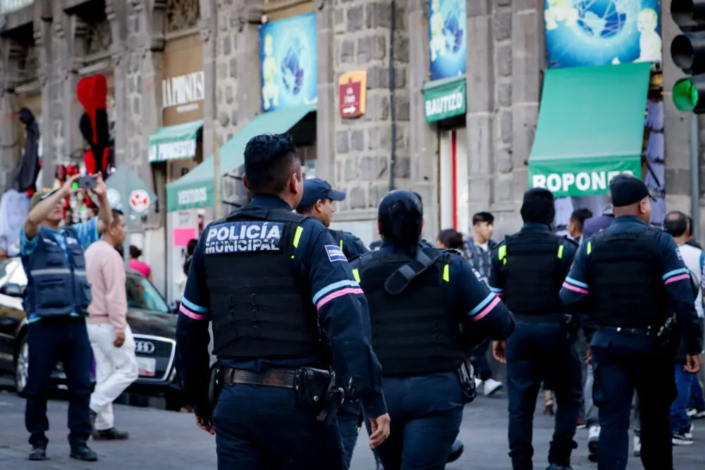 Operativos en el Centro Histórico buscan reducir ambulantes para la administración entrante: alcalde de Puebla