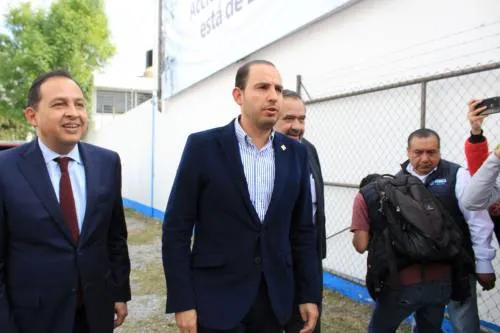 Sostienen reunión el líder nacional del PAN, Marko Cortés, y la clase política albiazul de Puebla