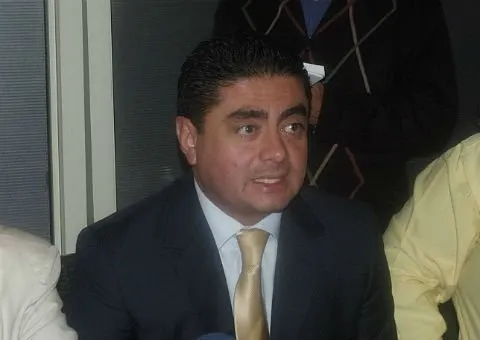 “Va por México” ganará 10 de 15 diputaciones federales en Puebla: Espinoza Chazaro