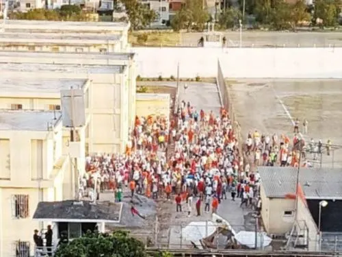 Reportan conato de disturbio en Penal de Topochico
