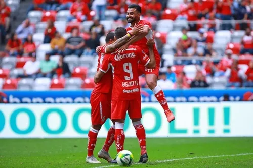 Toluca se despidió con goleada sobre los Lobos BUAP