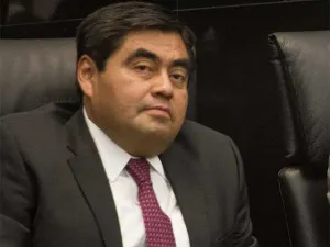 No veo alianza con Morena en 2018; AMLO no es de Izquierda: Miguel Barbosa