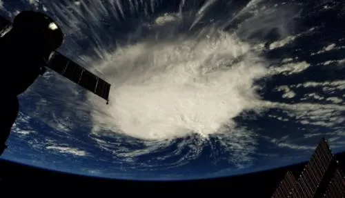 Huracán ‘Florence’ podría impactar las costas de Estados Unidos