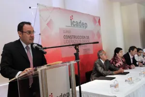 El PRI se desdibujó en la actual legislatura: Fernando Dworak