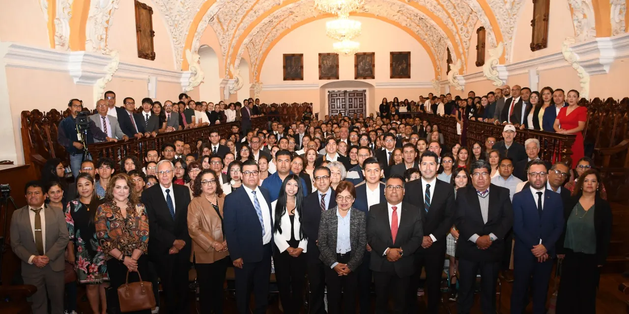 Consejo Universitario