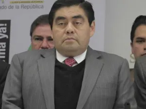 Miguel Barbosa anuncia en Twitter que pronto regresará