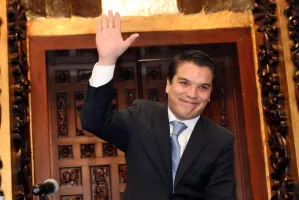 Niega Islas remoción de dirigencia Panal para concretar alianza con el tricolor