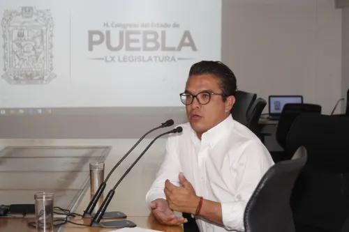 Golpeteo político en mi contra es por sumarme a Barbosa, acusa Gerardo Islas