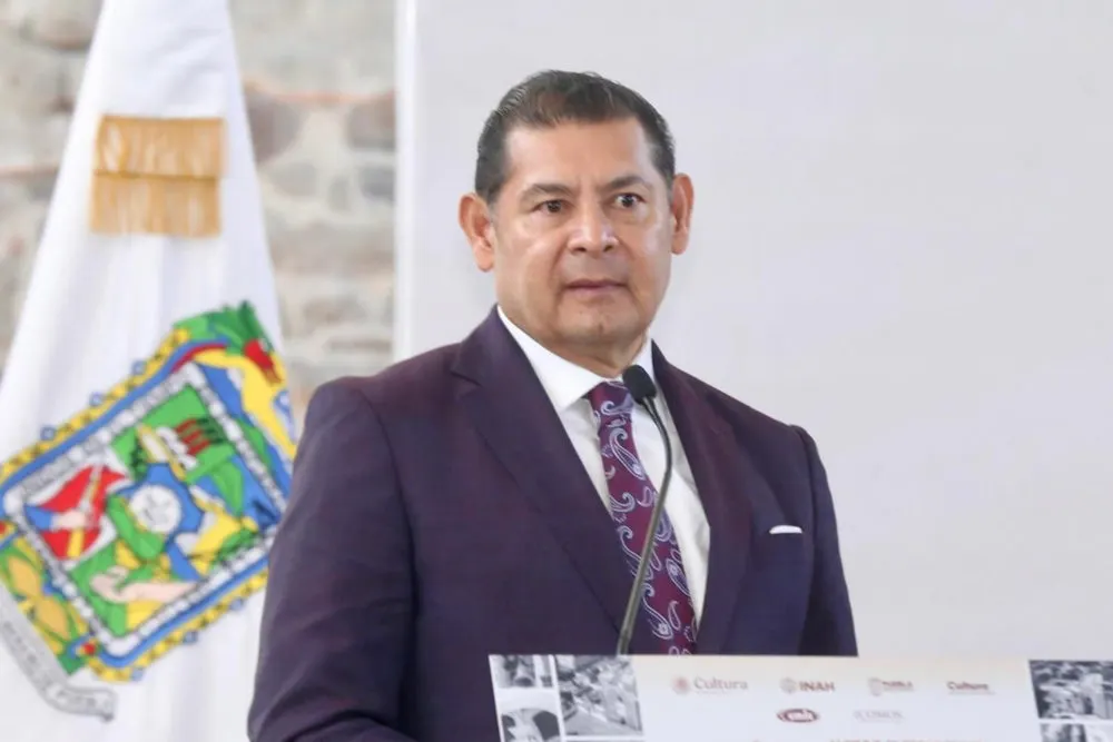 Tras pagar 4 pesos por metro cuadrado a ejidatarios, Proyecta enfrenta ultimátum de Armenta para donar tierras