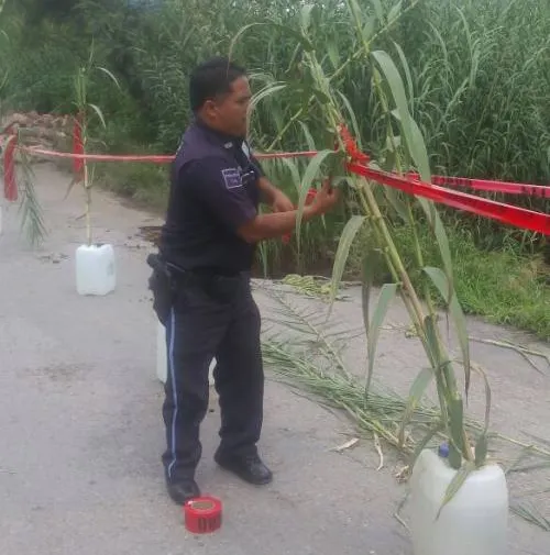 Vialidad estatal actúa ante deslave en carretera Tehuacán-Teotitlán