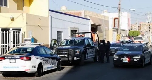 Asaltantes saquean casa y se llevan 3 autos en la colonia Agrícola Ignacio Zaragoza