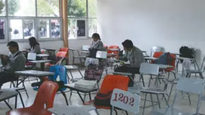 Ante necesidades 20% de estudiantes en Coapan dejan la escuela