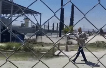 Abogado de ‘El Bronco’ visita el Penal de Apodaca