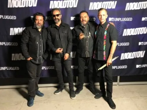 Molotov retoma sus orígenes acústicos con ‘El Desconecte’