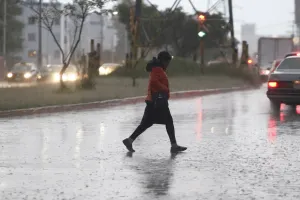 Continuarán lluvias fuertes en Puebla
