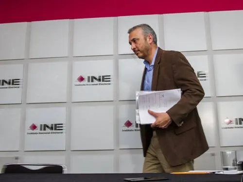 Detecta INE violación a ley de datos personales en firmas de independientes
