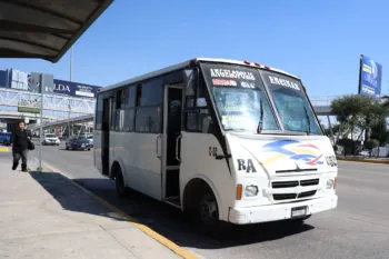 Suman 80 camiones para transporte en Lomas de Angelópolis tras retiro de unidades irregulares