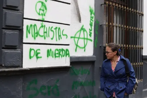 Ayuntamiento de Puebla no criminaliza la marcha de la marea verde