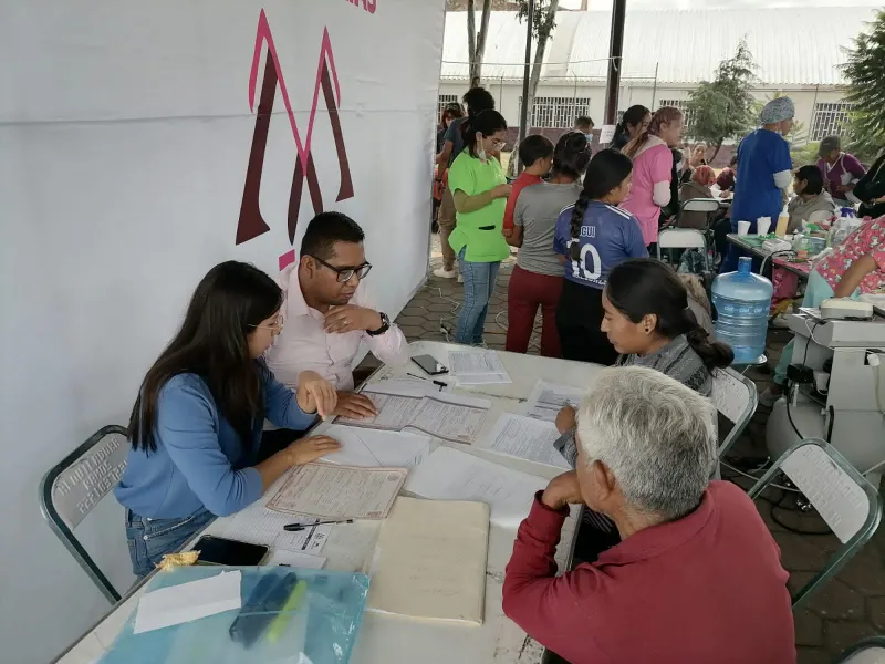Alejandro Armenta impulsa jornadas comunitarias en Amozoc, acercando servicios esenciales a más de 500 poblanos