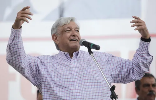 Desmienten fuentes de Sedena denuncia de AMLO sobre despido de general