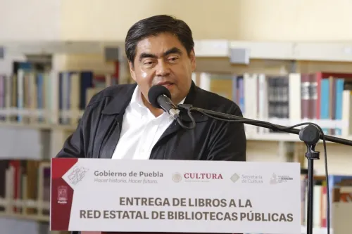 Haremos de Puebla un estado lector, afirma el gobernador Miguel Barbosa
