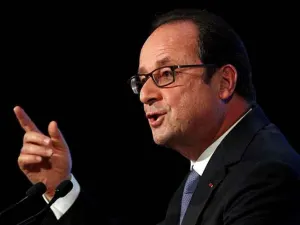 Rechaza Hollande prohibición de burkini en playas francesas