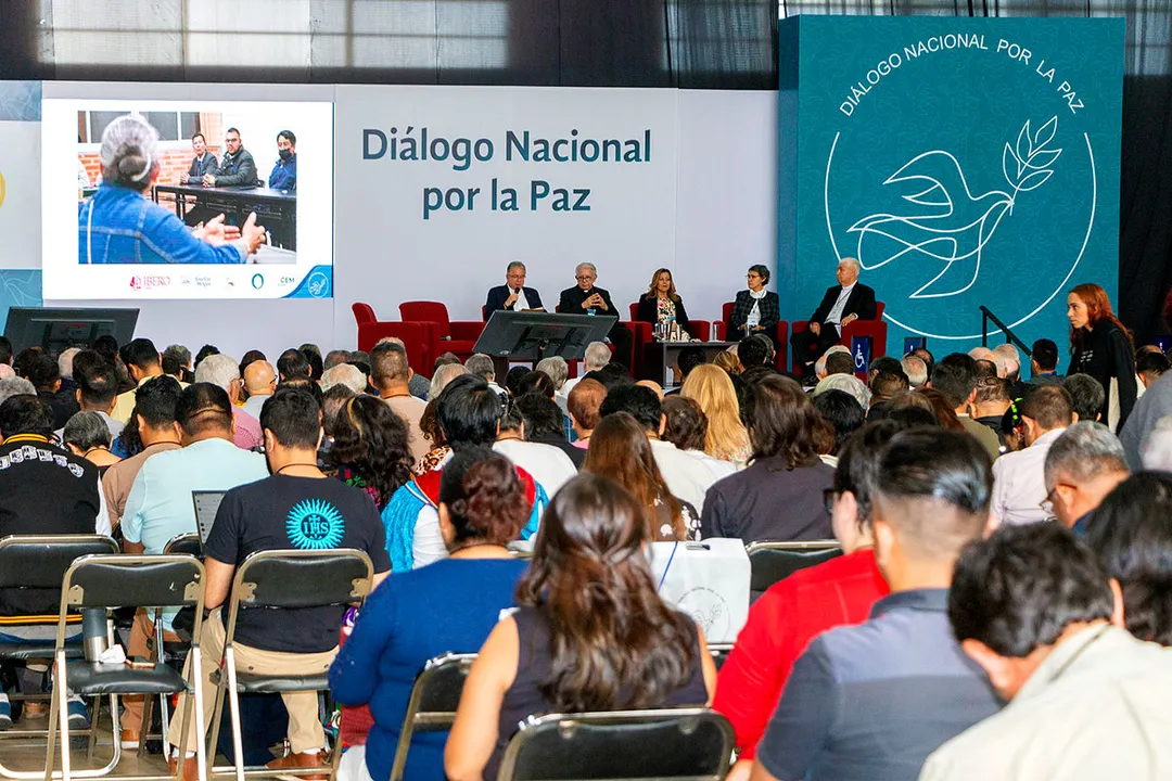Ibero Puebla Dialogos Por La Paz