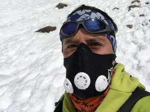 Alpinista poblano estaba en el Everest durante avalancha tras terremoto