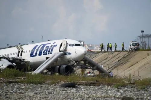Accidente aéreo en Rusia deja al menos 18 heridos, entre ellos tres niños
