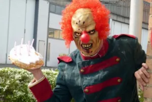 Payaso del terror, un éxito para “festejar” niños en Suiza