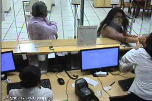 Detienen a siete que asaltaron tienda departamental en el Centro de Puebla