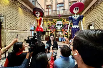 Delfina Pozos levanta la mano para dirigir el PRI en Puebla