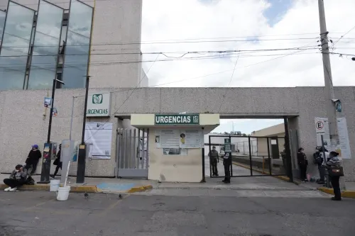 Bautizan como Lázaro a bebé que dieron por muerto y que estaba vivo en IMSS La Margarita