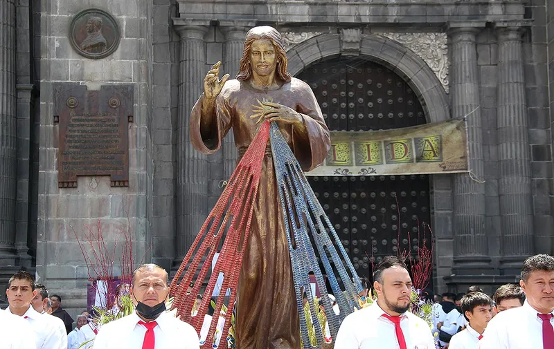senor-de-la-misericordia-procesion-de-viernes-santo