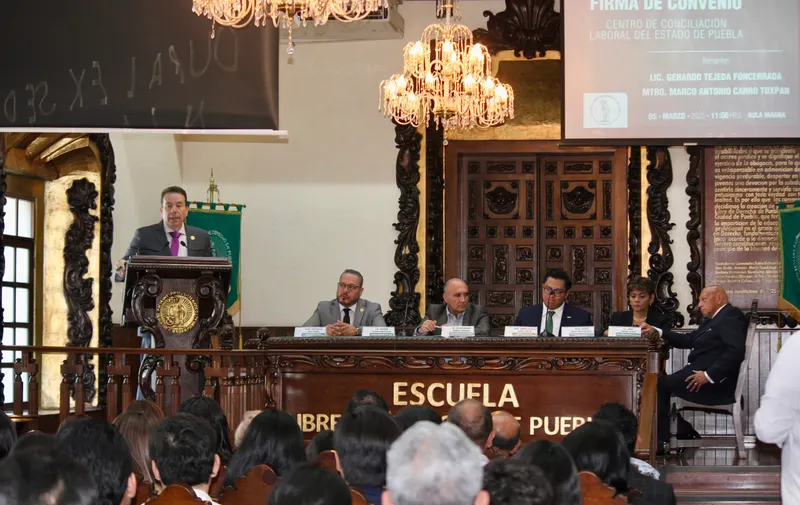 Escuela Libre de Derecho y Centro de Conciliación Laboral de Puebla firman convenio para fortalecer la formación jurídica