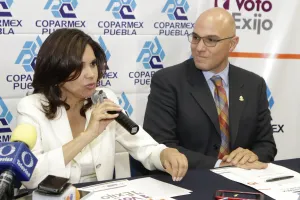 Alcalá se molesta ante preguntas sobre su declaración patrimonial