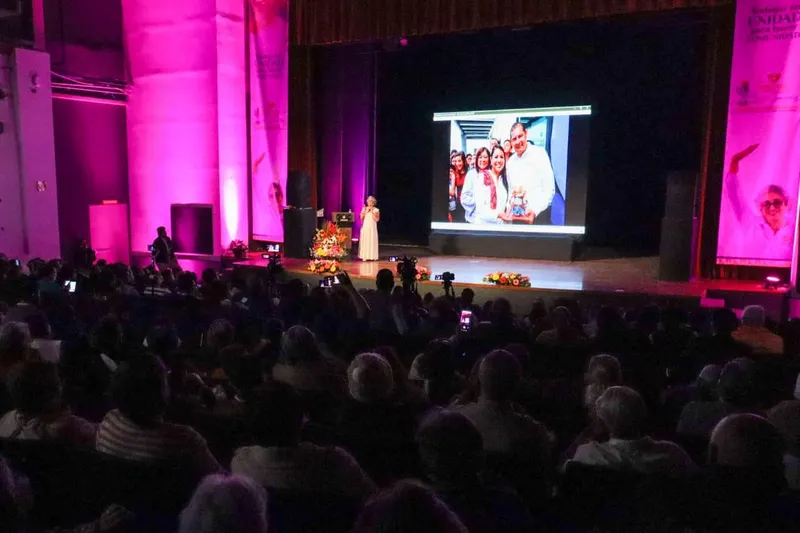 sp-cholula-smdif-primer-informe-lupita-fernandez