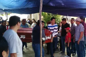 Despiden en Tehuacán a víctima de Coatzacoalcos