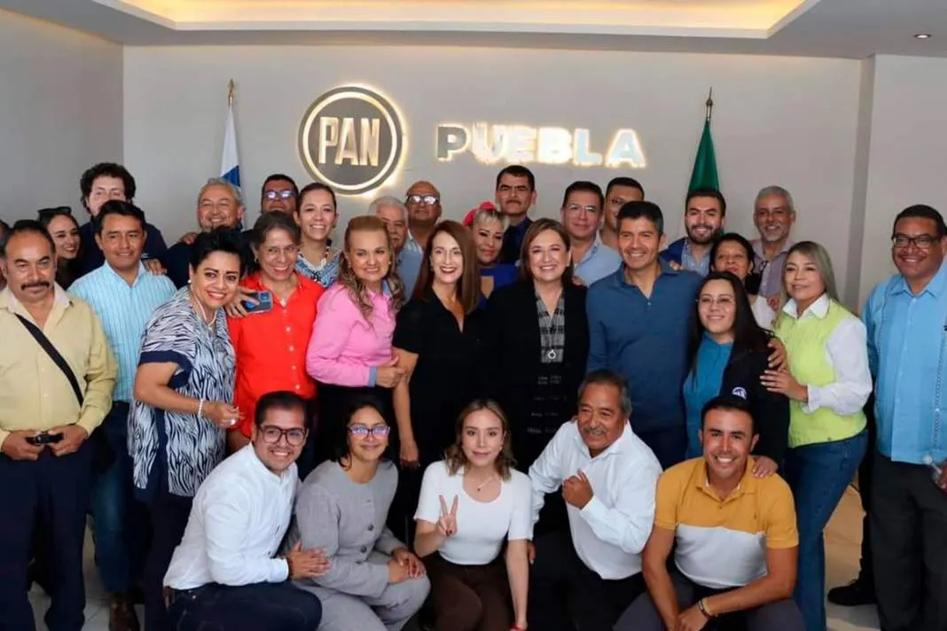 Decadente visita de Xóchitl Gálvez a Puebla