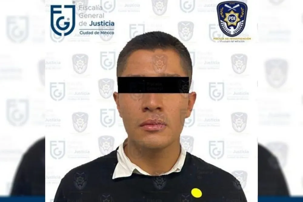 Se entrega Diego Helguera, buscado por atropellar a dos jóvenes en Iztacalco