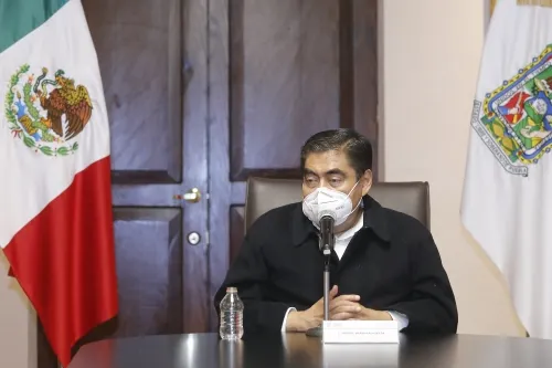 Rescindirá gobierno contratos con empresas de cobro y publicidad de Ruta: MBH