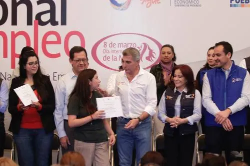 En marcha la Sexta Feria Nacional del Empleo, se ofertan cinco mil trabajos
