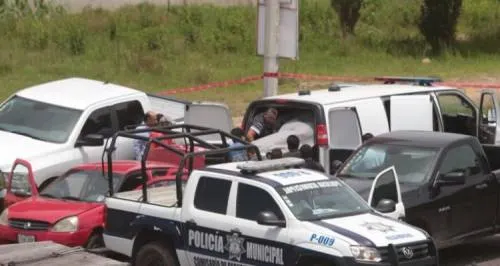 Hallan tres hombres ejecutados en Almecatla