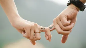 Cuanto más dinero tiene un hombre, ¿menos atractiva su pareja?