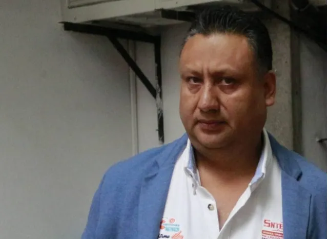 Arranca elección en el SNTE; Alfredo Gómez, a la cabeza de la sección 51