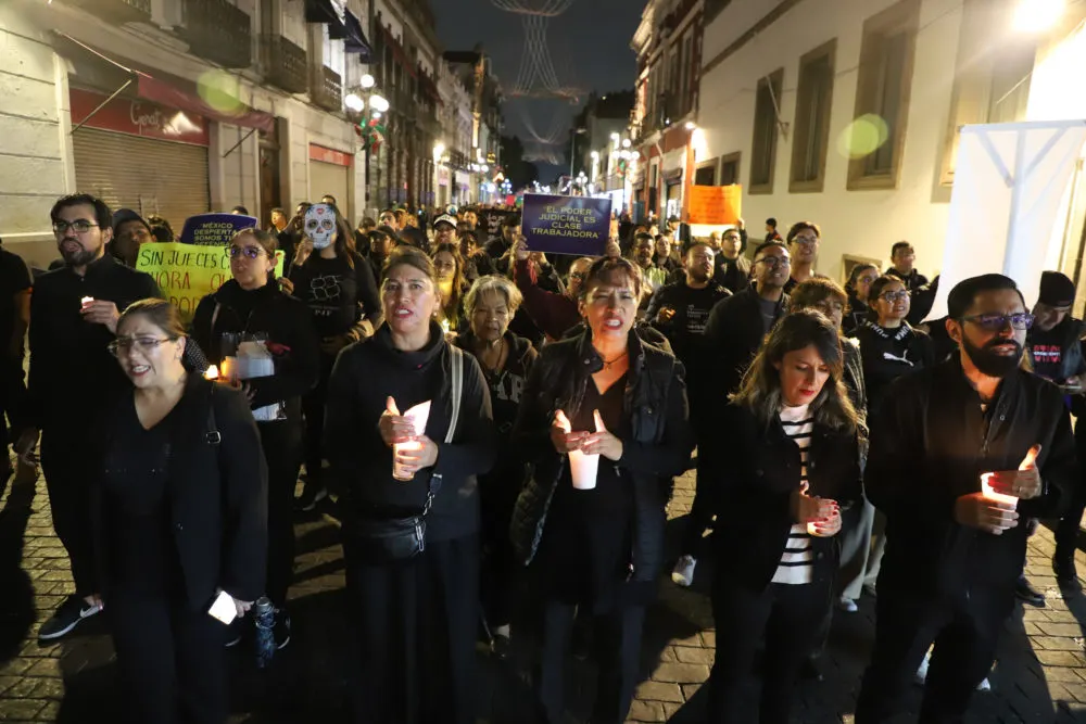 Protesta de Trabajadores del Poder Judicial en Puebla