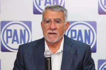 Alcalde de Puebla respeta decisión de Francisco Fraile de renunciar al PAN