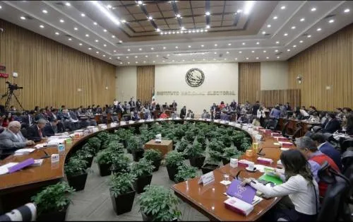 Comisión del INE define formato de debate del 22 de abril